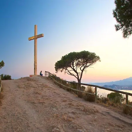 Torre Levante/32 Апартаменты